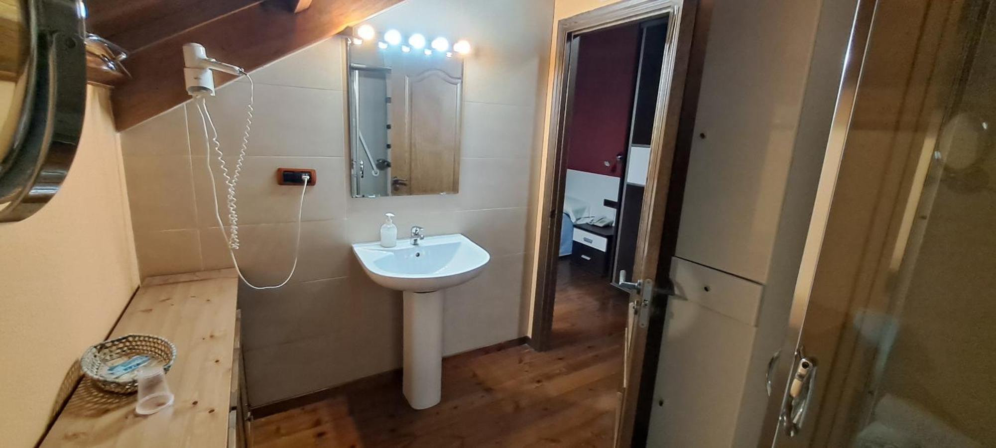 Standard Triple Room Sea View